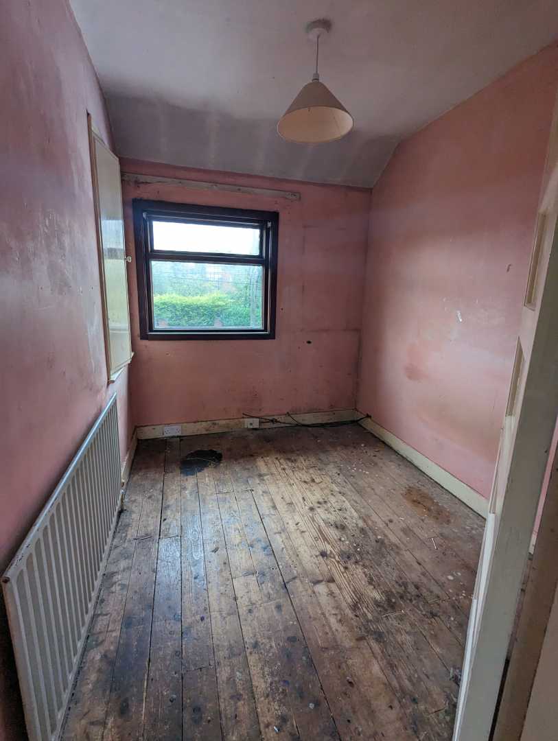 Guest Bedroom Before